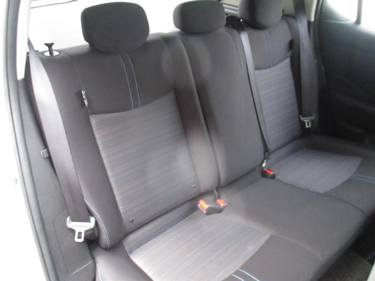 2018 Nissan Leaf 40 G (40kWh) — photo 8