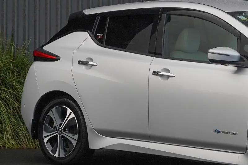 2019 Nissan Leaf e+ G (62kWh) — photo 5