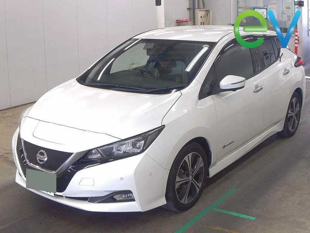 2017 Nissan Leaf G (40kWh) Pro Pilot, 360 Camera — photo 4