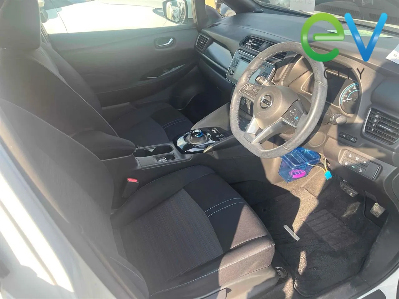 2017 Nissan Leaf G (40kWh) Pro Pilot, 360 Camera — photo 9