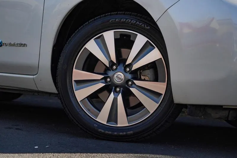 2018 Nissan Leaf 30X (30kWh), photo 10