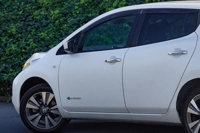 2018 Nissan Leaf 30X (30kWh), photo 7