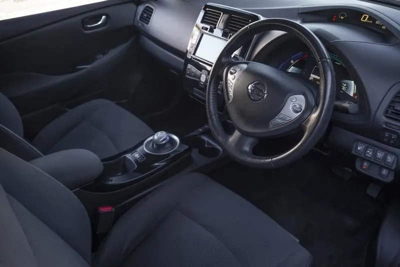 2018 Nissan Leaf 30X (30kWh), photo 11