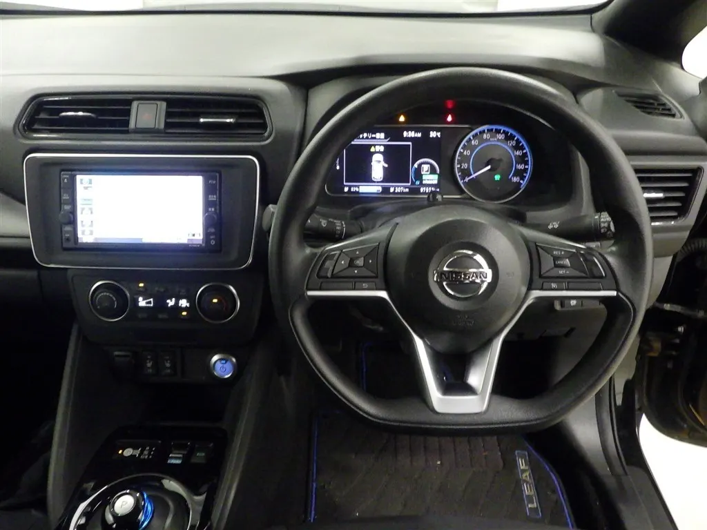 2020 Nissan Leaf 40S (40kWh) — photo 6