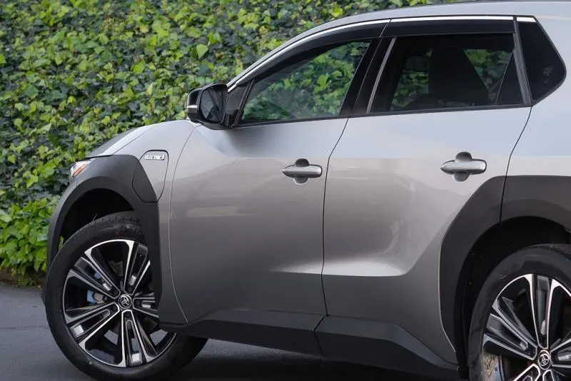 2023 Toyota BZ4X Z 4WD (71kWh) — photo 8