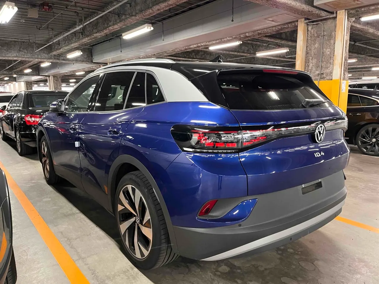 2023 Volkswagen ID.4 Pro (82kWh) — photo 3