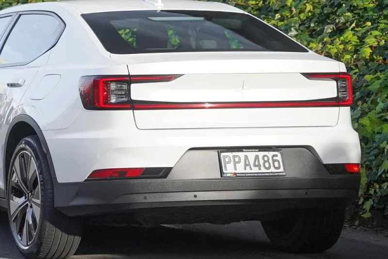 2022 Polestar 2 SRSM 69kWh — photo 3