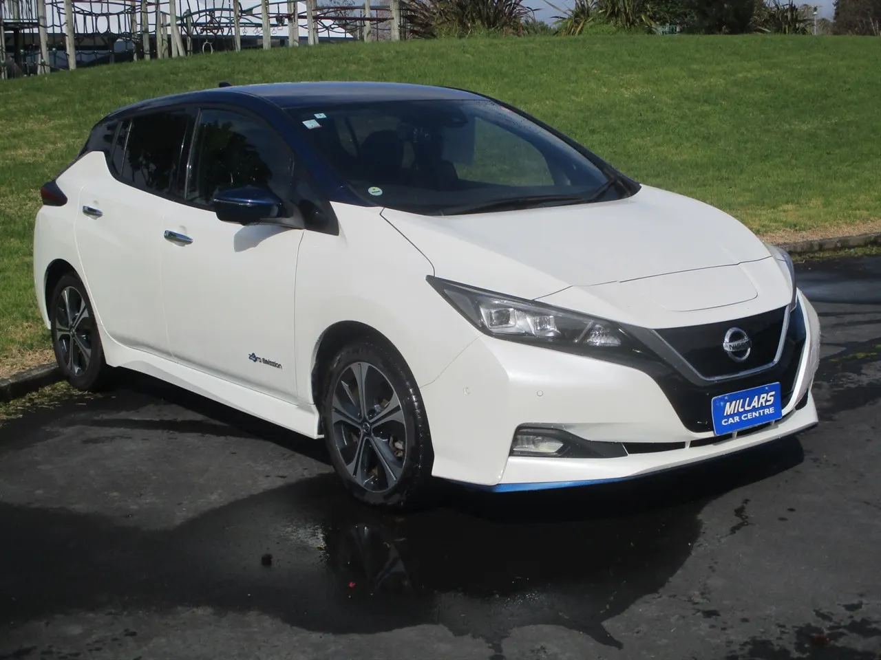2020 Nissan Leaf G (62kWh) — photo 8