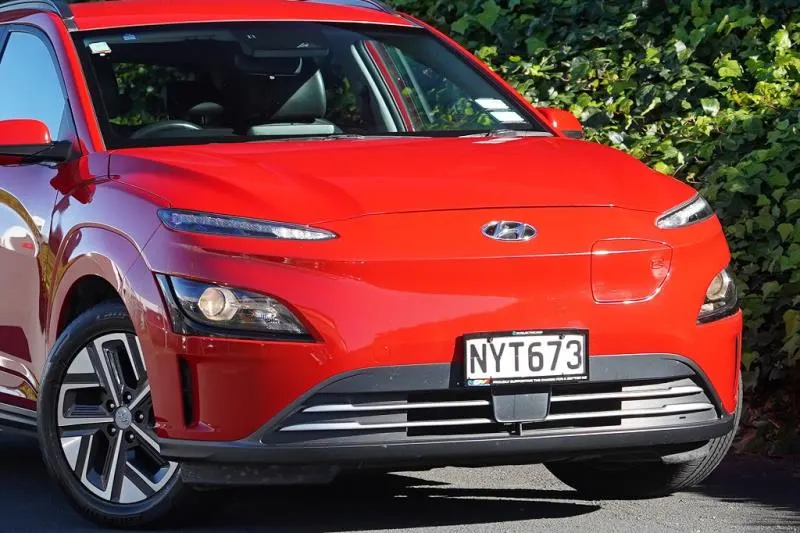 2021 Hyundai Kona EV (64kWh) — photo 2