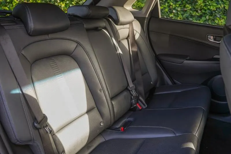 2021 Hyundai Kona EV (64kWh) — photo 11
