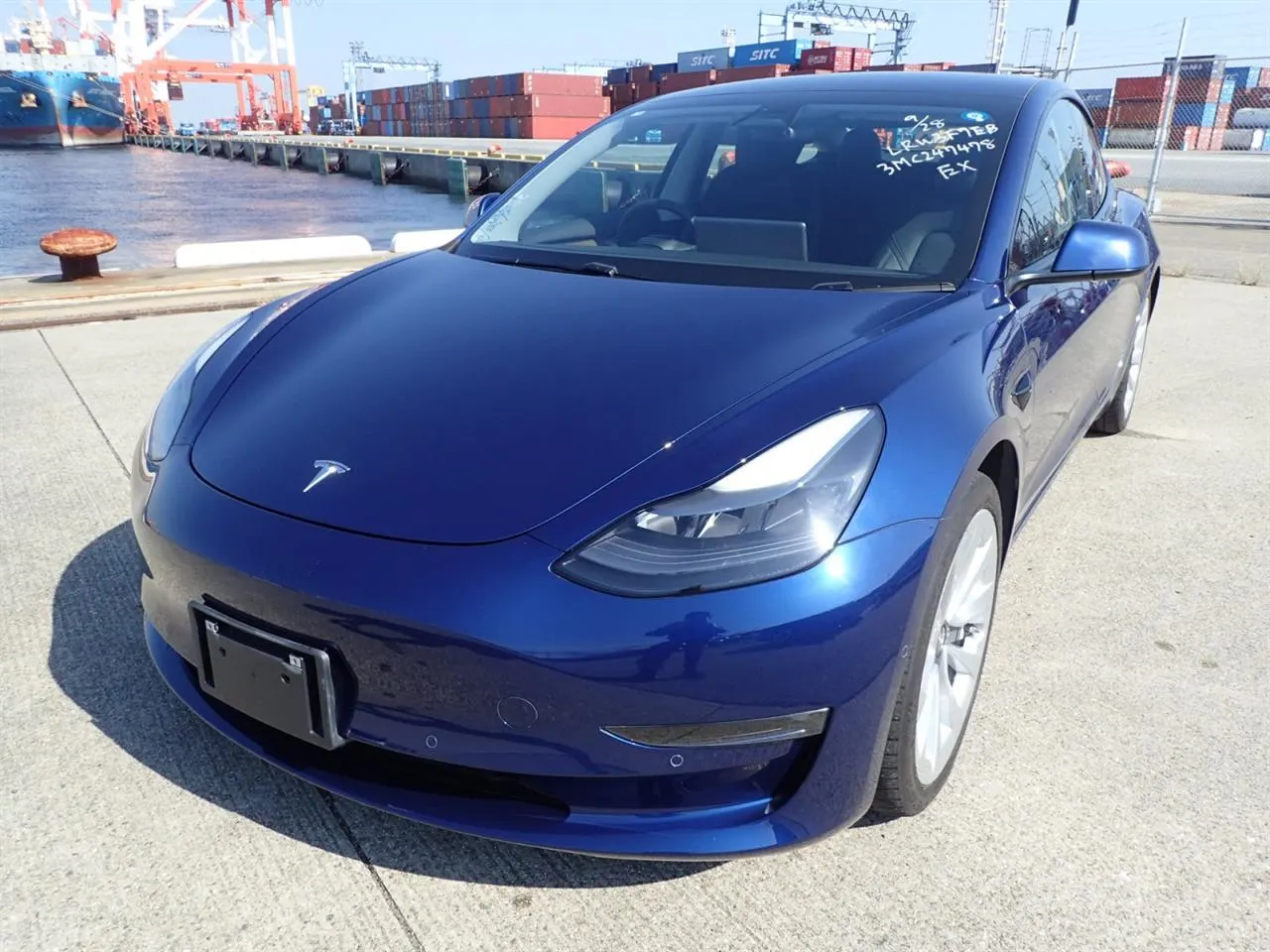 2021 Tesla Model 3 AWD Long Range (78.1kWh) - Refresh Model, photo 3