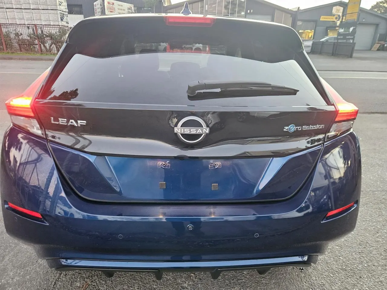 2022 Nissan Leaf 40X (40kWh) — photo 6