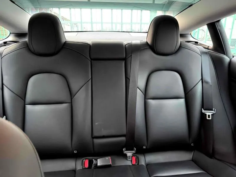 2022 Tesla Model 3 Long Range AWD (82kWh) — photo 8