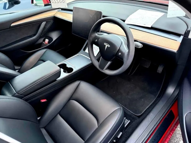 2022 Tesla Model 3 Long Range AWD (82kWh) — photo 5