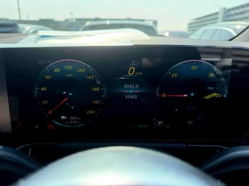2022 Mercedes Benz EQA 250 (66kWh) — photo 8