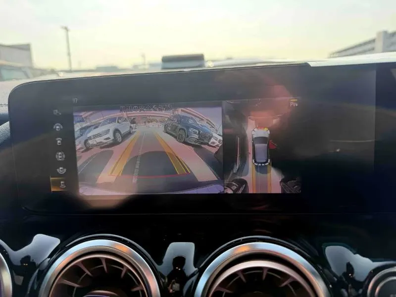 2022 Mercedes Benz EQA 250 (66kWh) — photo 9
