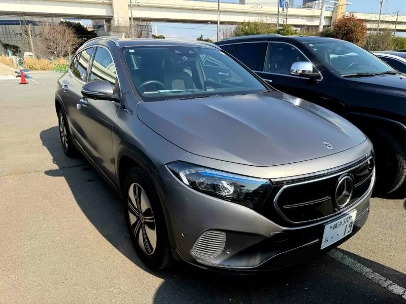 2022 Mercedes Benz EQA 250 (66kWh) — photo 2