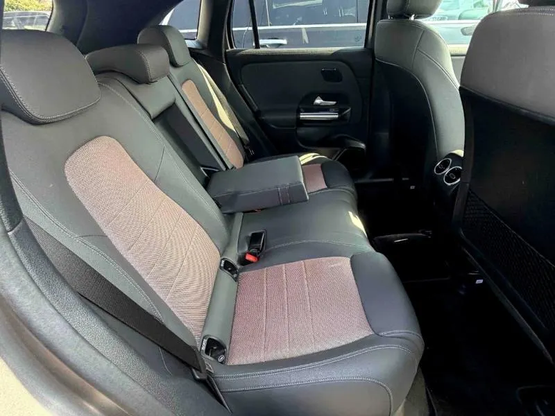 2022 Mercedes Benz EQA 250 (66kWh) — photo 6