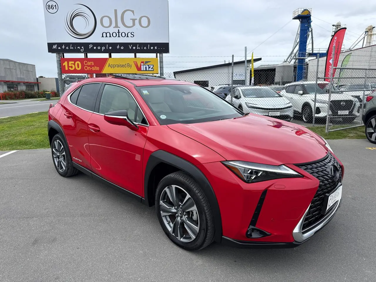 2021 Lexus UX 300e UX300e Ver. L EV Low KMs Sunroof, photo 2