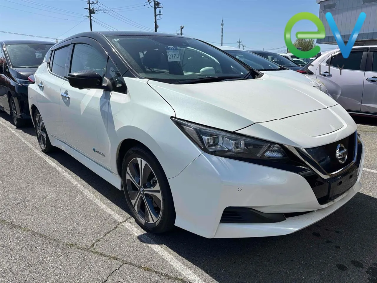 2020 Nissan Leaf X (40kWh) — photo 5