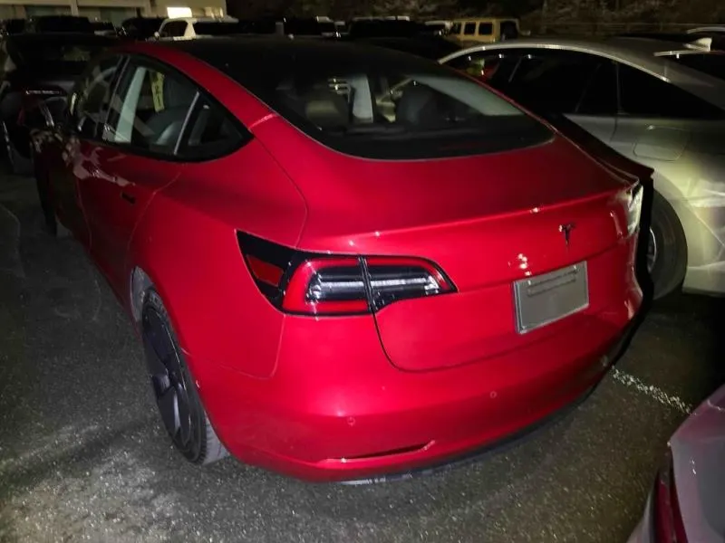 2021 Tesla Model 3 SR+ (55kWh) — photo 12