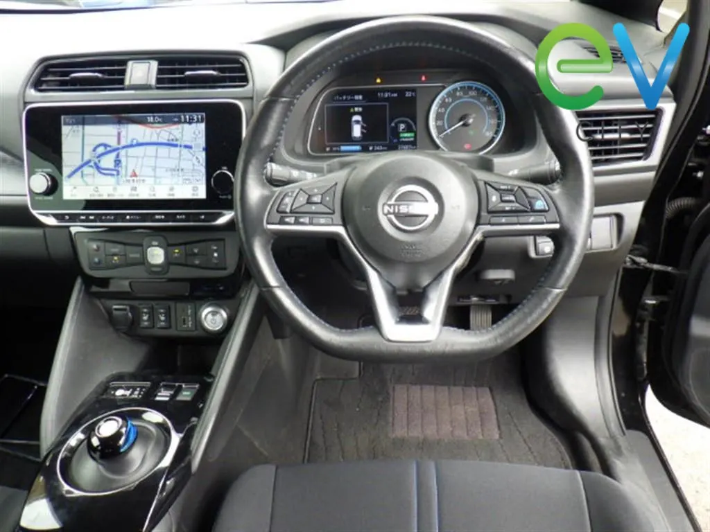 2021 Nissan Leaf X (40kWh) — photo 7