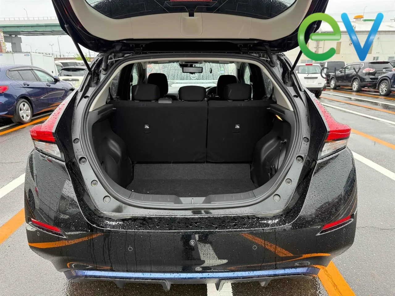 2021 Nissan Leaf X (40kWh) — photo 12
