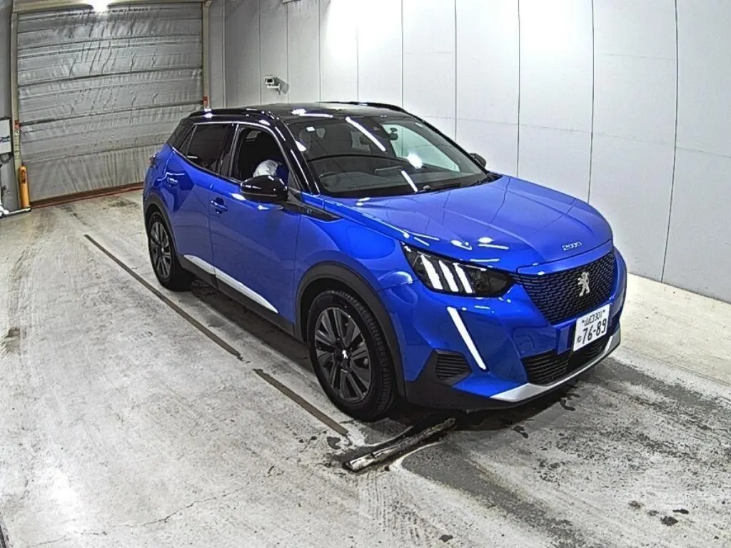 2024 Peugeot e-2008 GT Line Electric (50kWh) — photo 3