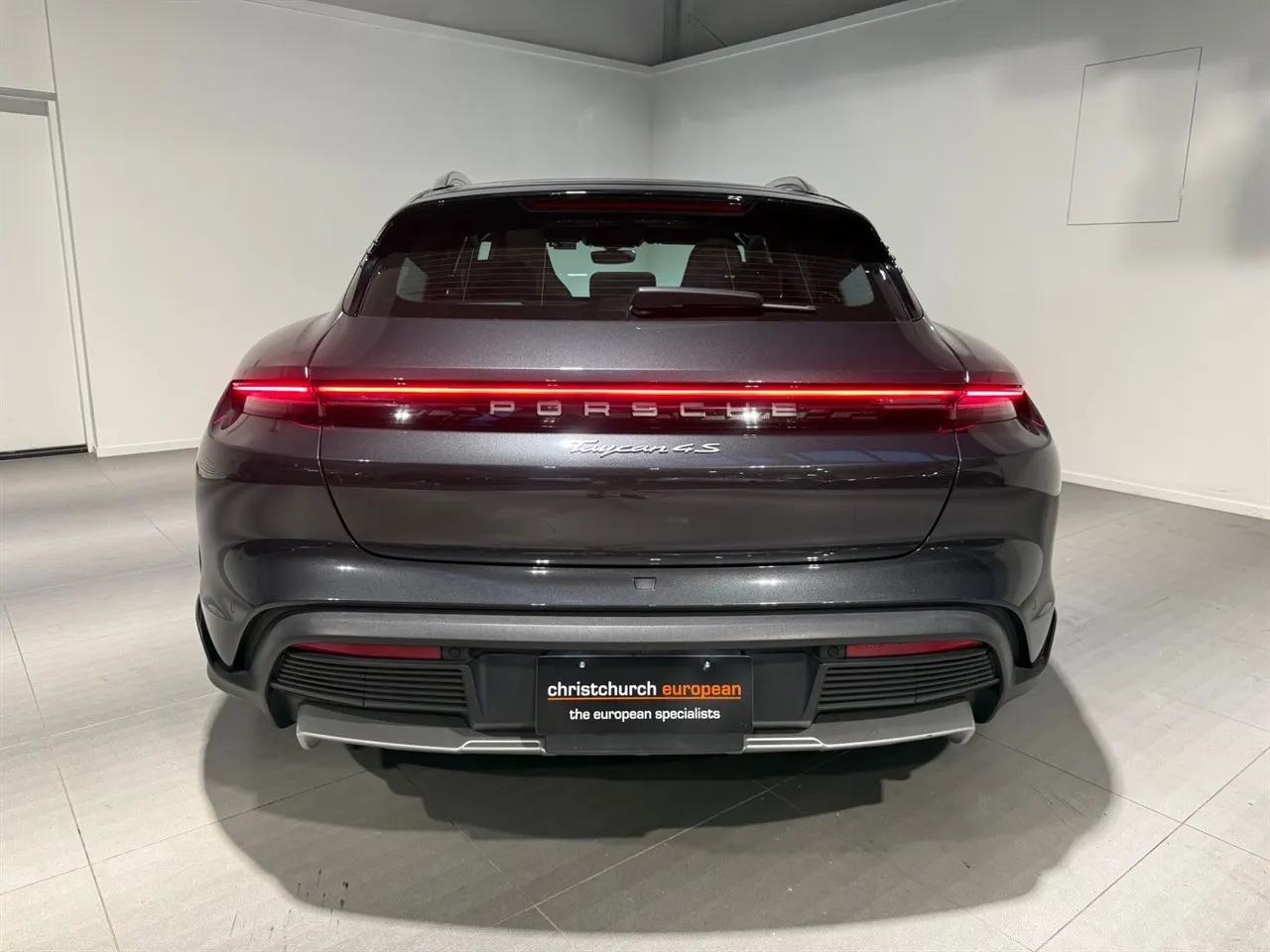 2021 Porsche Taycan 4S Sport Turismo Wagon (93kWh) — photo 5