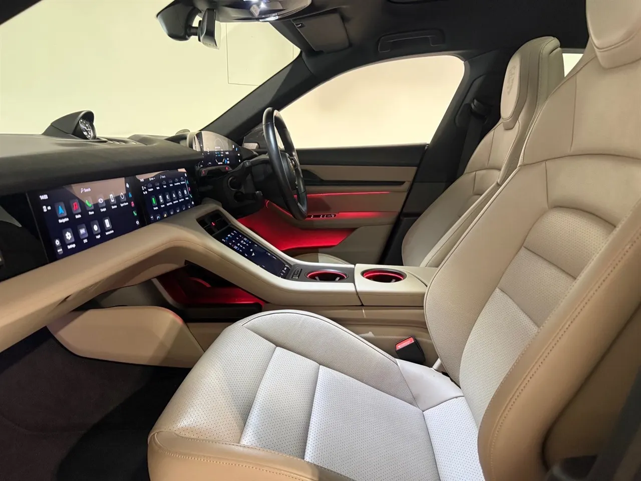 2021 Porsche Taycan 4S Sport Turismo Wagon (93kWh) — photo 7