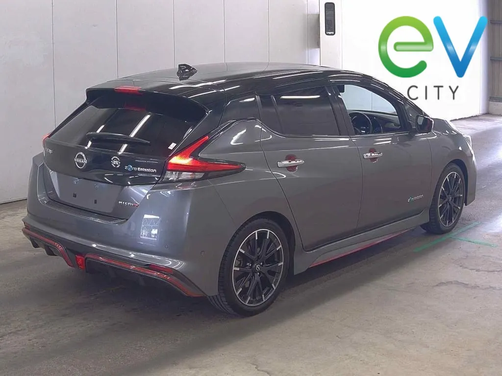 2021 Nissan LEAF X 40kWh NISMO With Pro Pilot & 360 Camera — photo 2