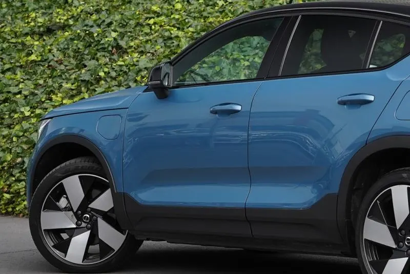 2022 Volvo C40 Recharge Ultime Twin AWD — photo 7