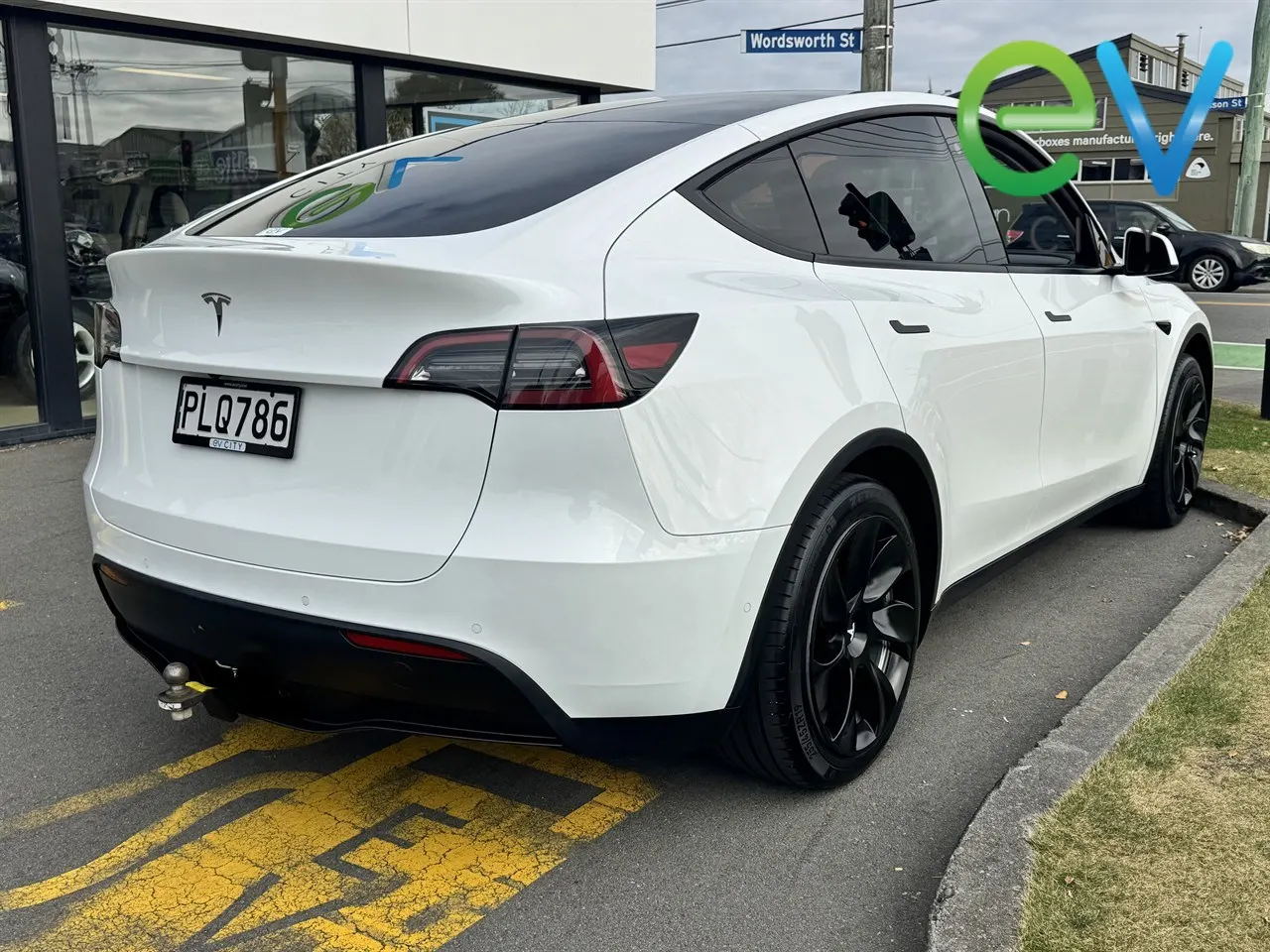 2022 Tesla Model Y Rear Wheel Drive (60kWh), photo 4