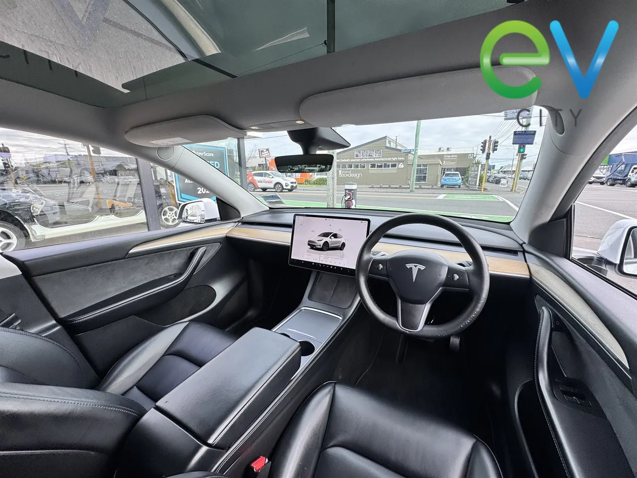2022 Tesla Model Y Rear Wheel Drive (60kWh), photo 12