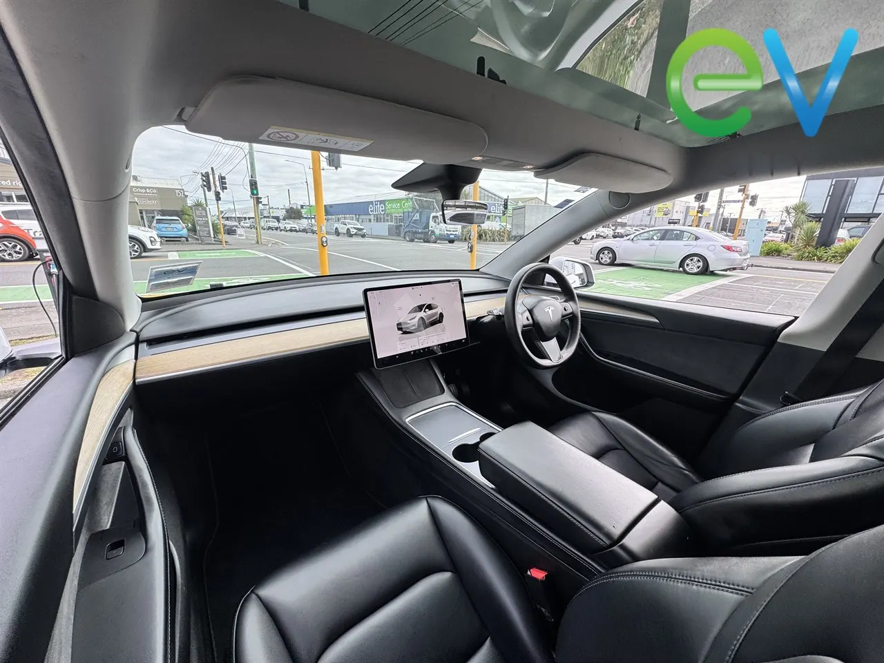 2022 Tesla Model Y Rear Wheel Drive (60kWh), photo 10