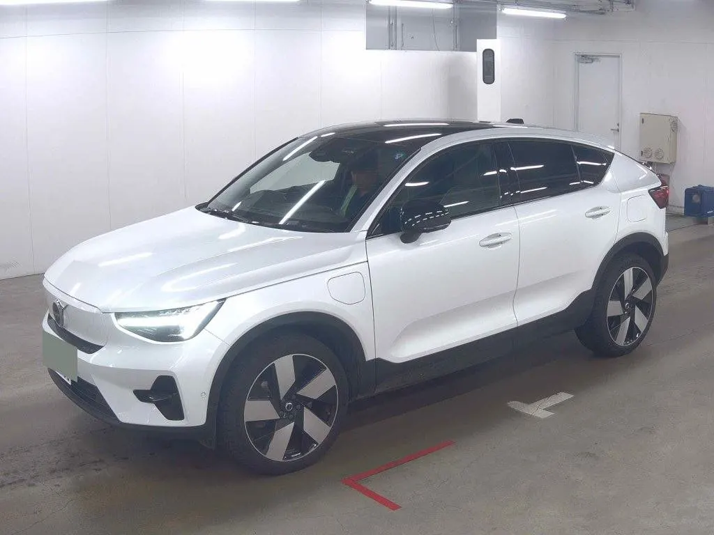 2023 Volvo C40 Recharge Ultimate Twin Motor — photo 3