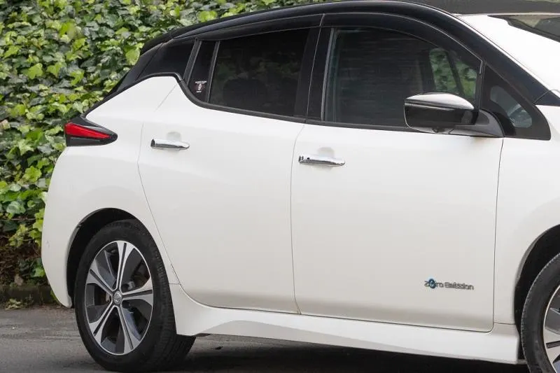 2018 Nissan Leaf 40G (40kWh) — photo 7