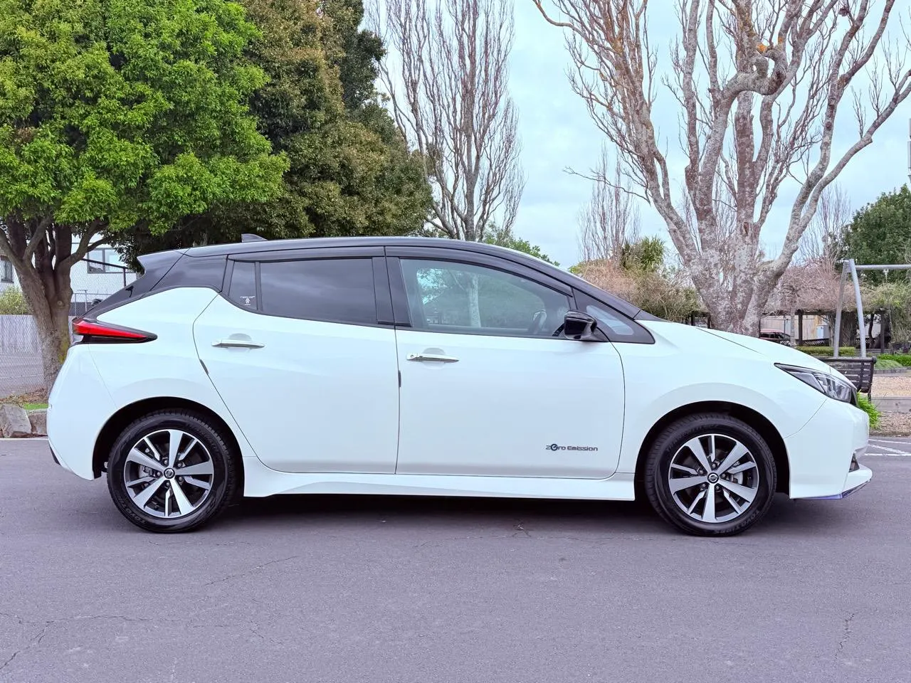 2021 Nissan Leaf e+ X (62kWh) — photo 4
