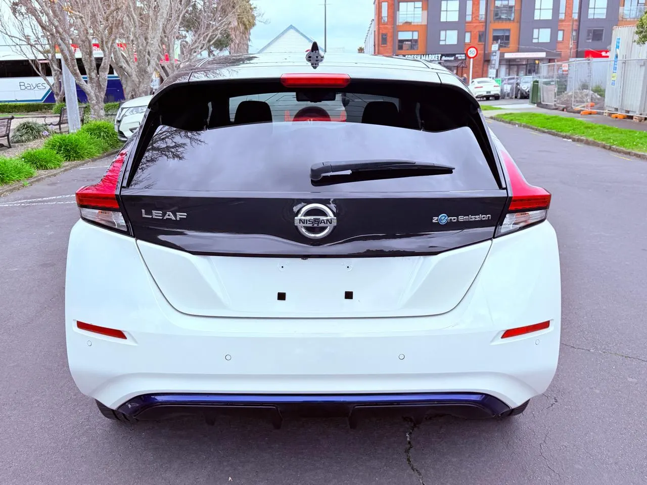 2021 Nissan Leaf e+ X (62kWh) — photo 6