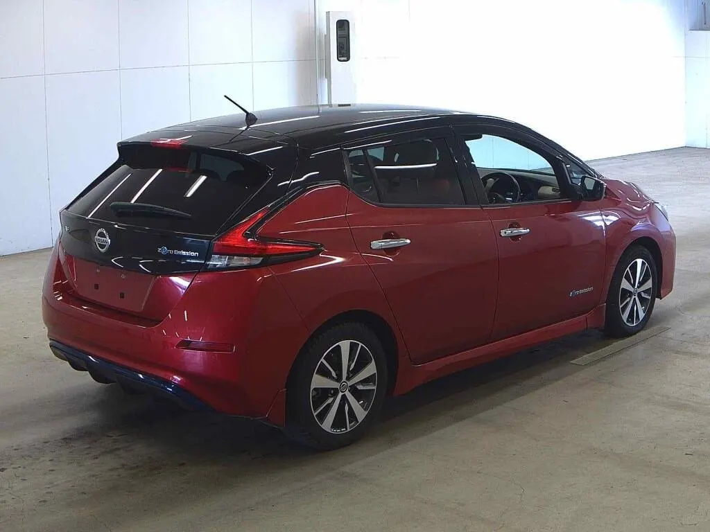 2019 Nissan Leaf 40X 81.9% SOH Pro Pilot — photo 5