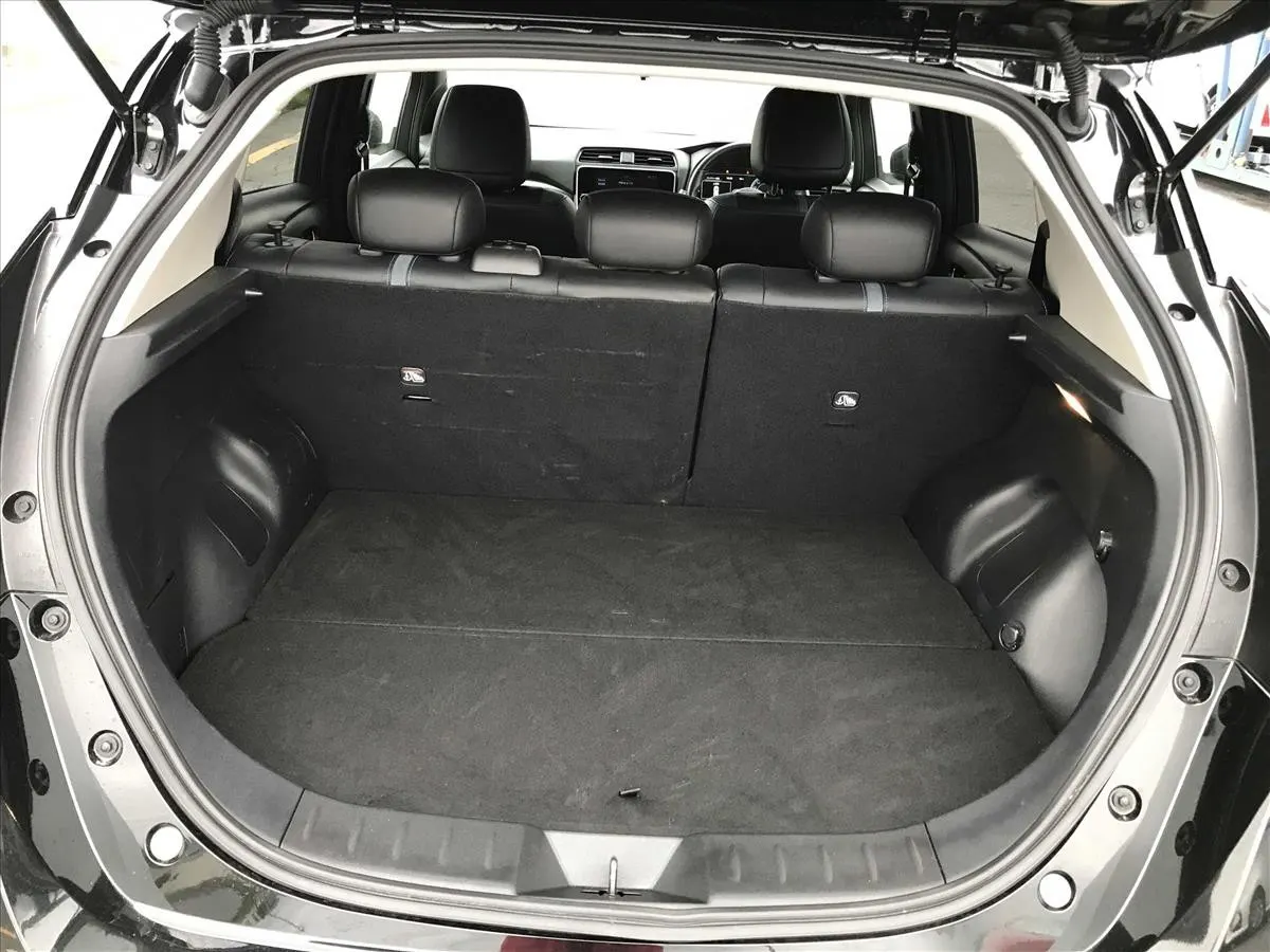 2023 Nissan Leaf e+ X (62kWh) — photo 11