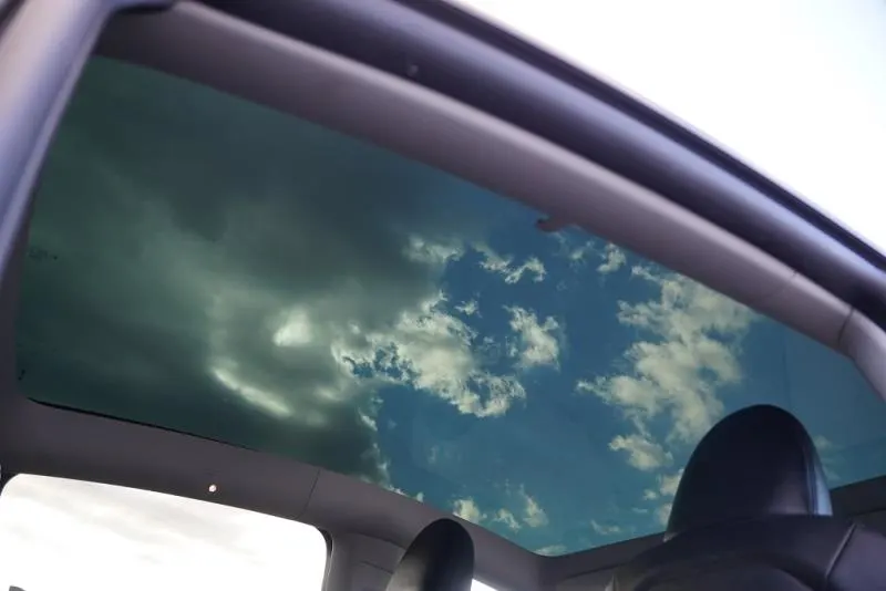 2022 Tesla Model Y RWD (60kWh), photo 2