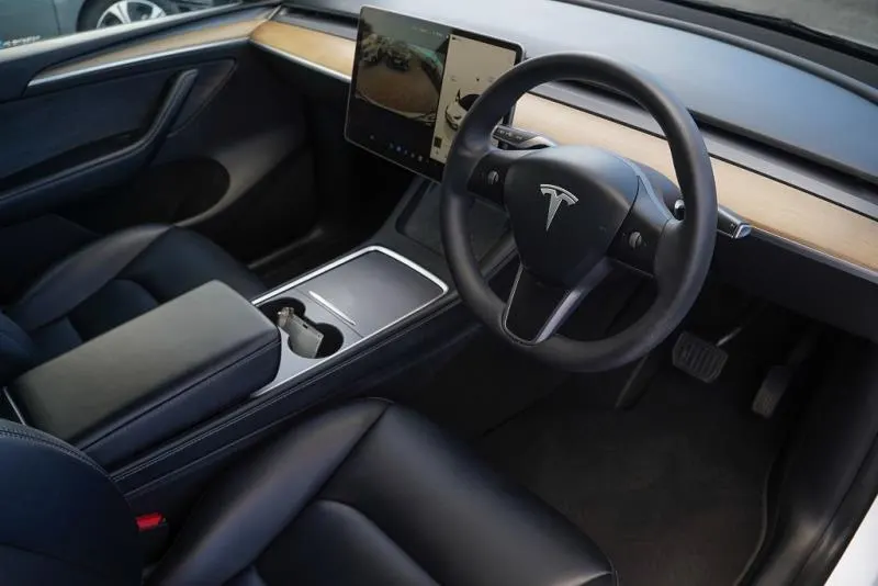 2022 Tesla Model Y RWD (60kWh), photo 9