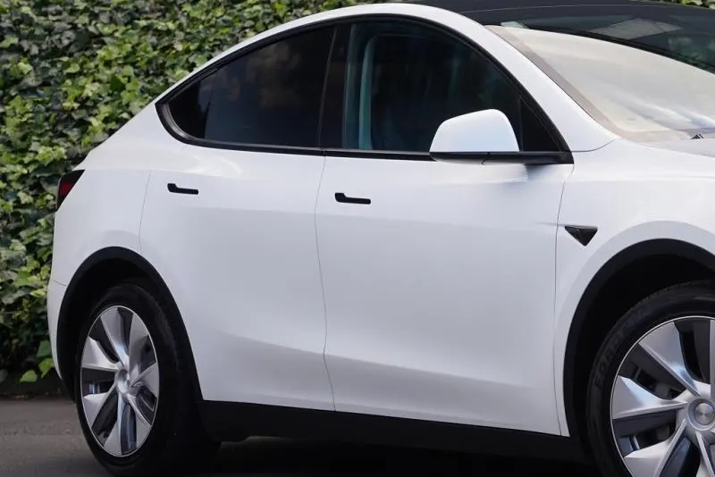 2022 Tesla Model Y RWD (60kWh), photo 5