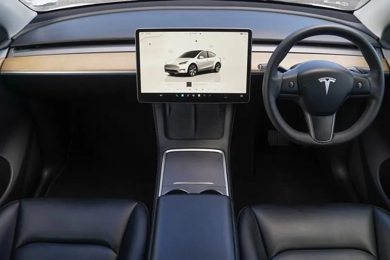 2022 Tesla Model Y RWD (60kWh), photo 10