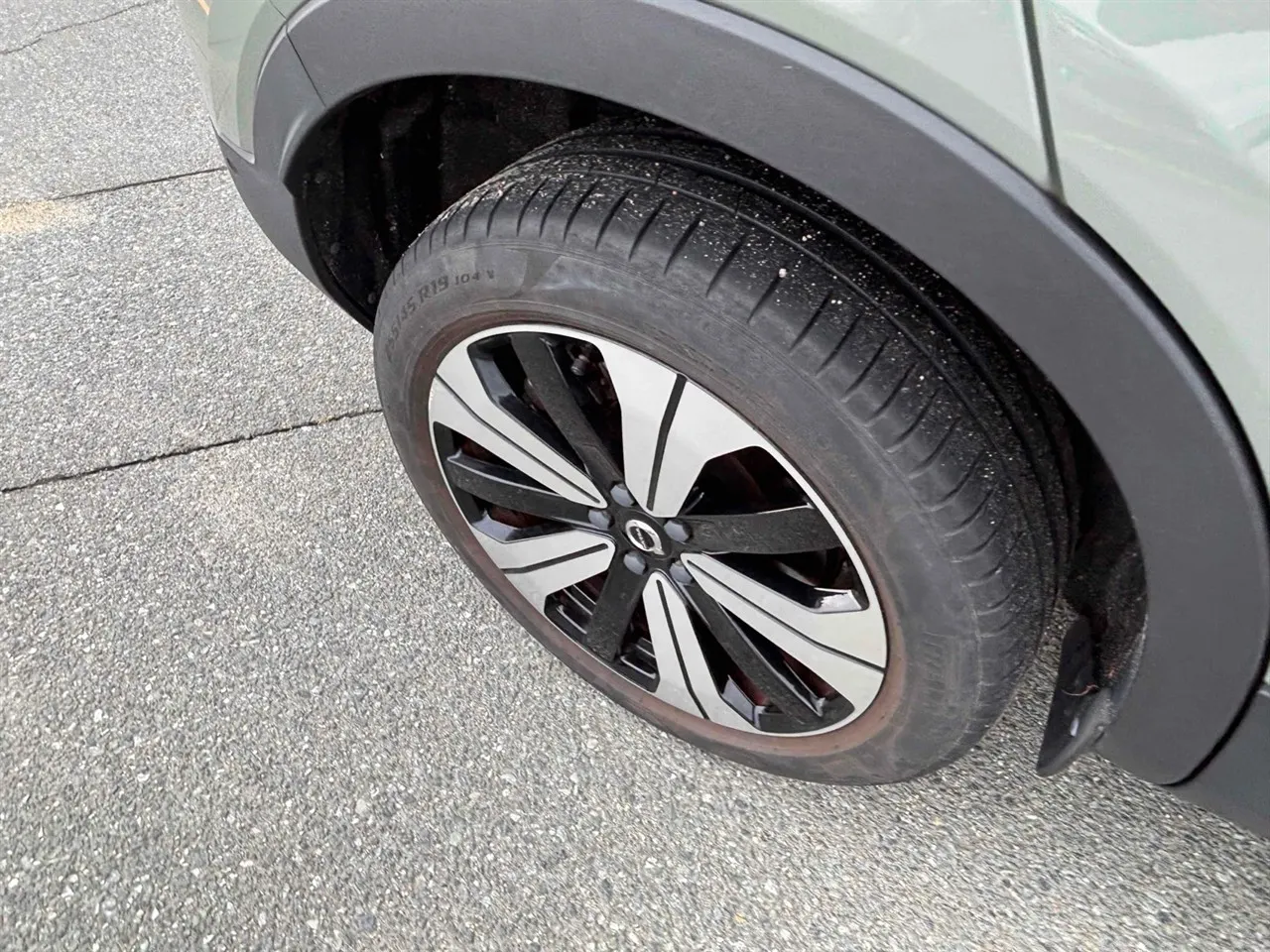 2023 Volvo XC40 Recharge Plus (BEV) — photo 5