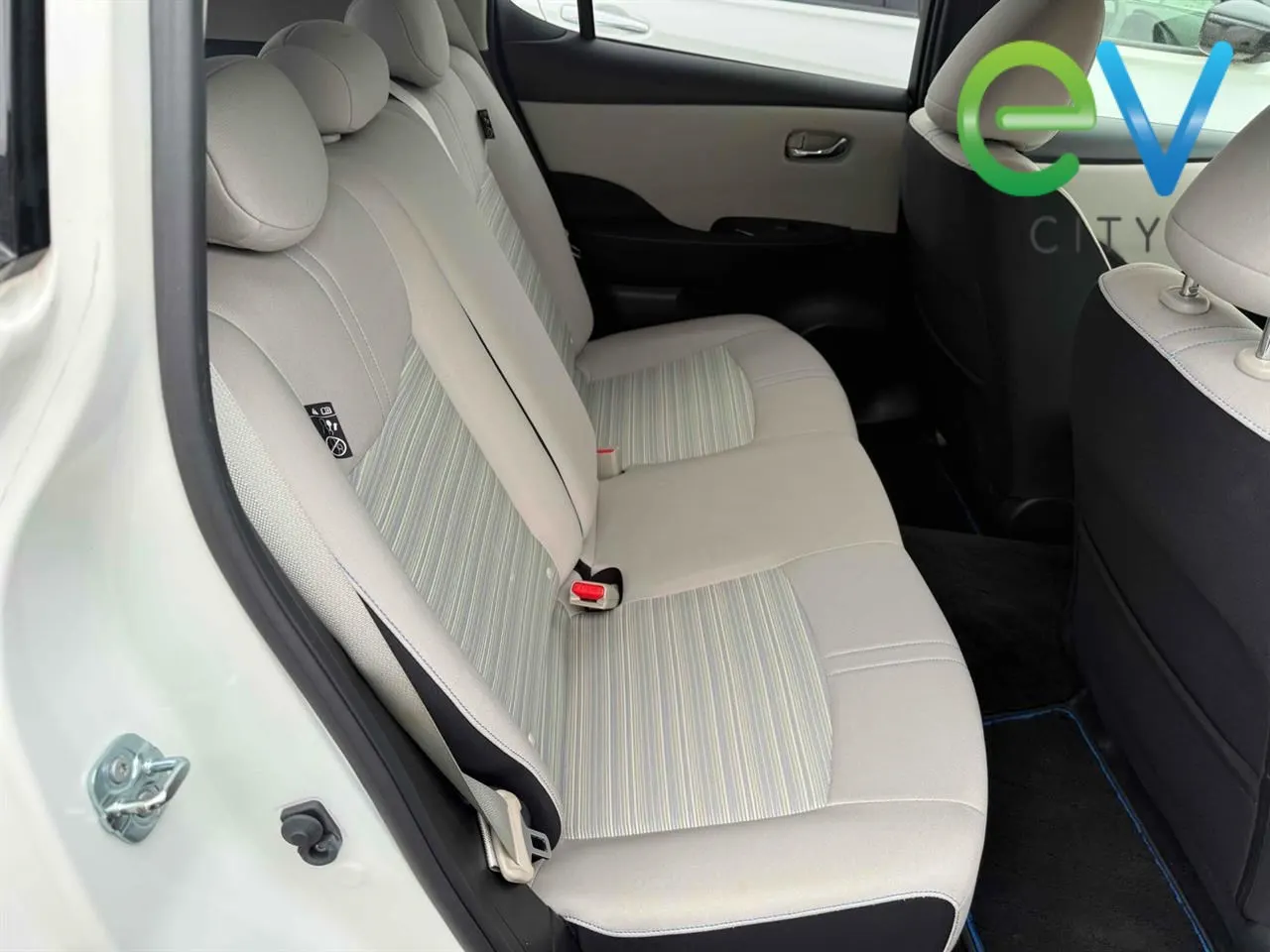 2018 Nissan Leaf G (40kWh) Pro Pilot, 360 Camera — photo 9