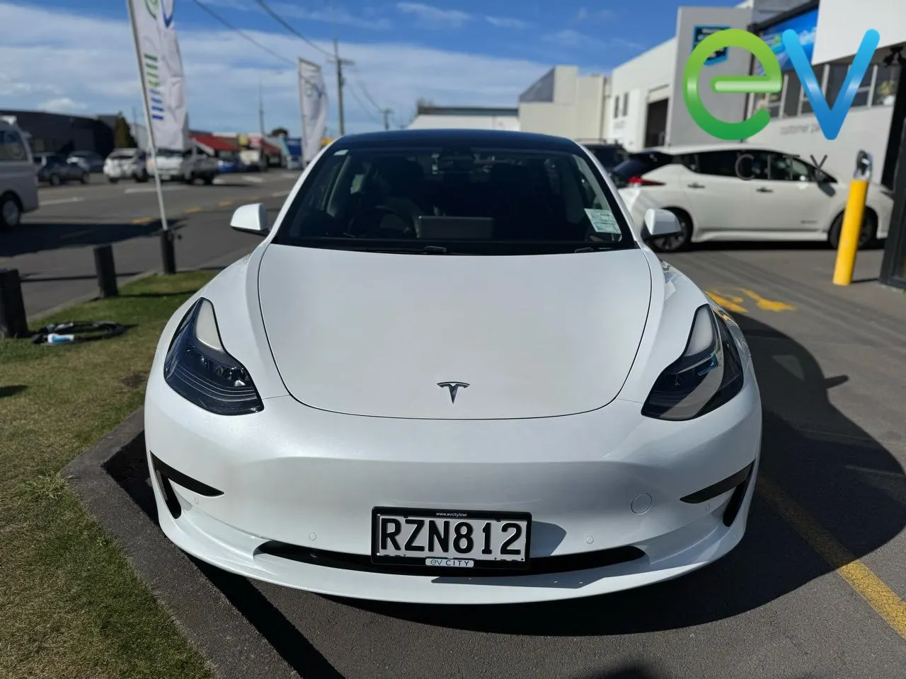 2022 Tesla Model 3 Standard Range Plus — photo 8