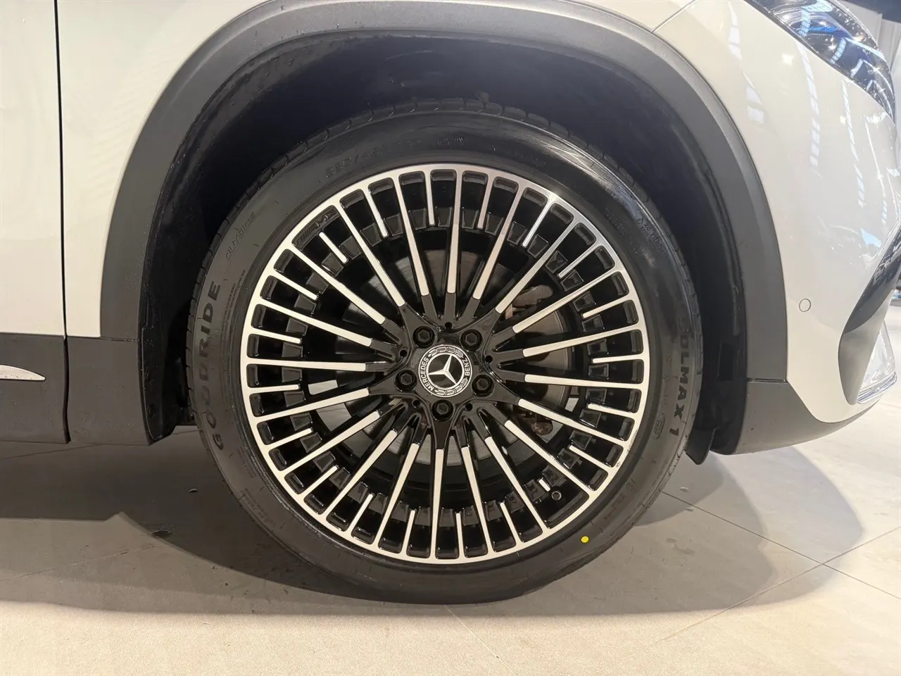 2021 Mercedes-Benz EQA 250 AMG Line Full Electric — photo 6