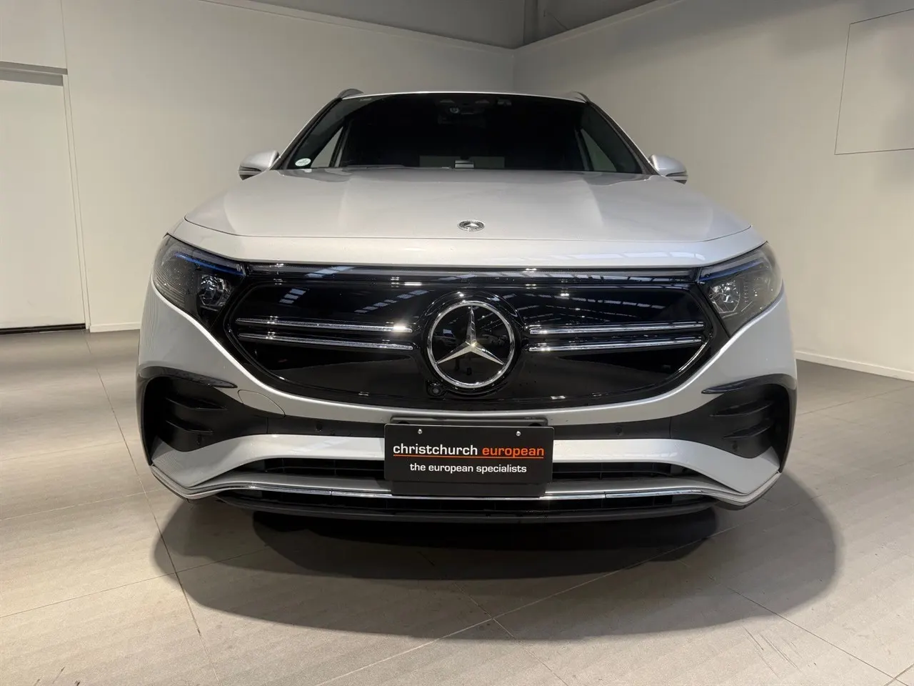 2021 Mercedes-Benz EQA 250 AMG Line Full Electric — photo 2